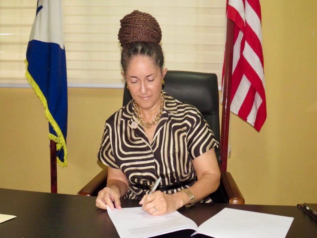 UL Signs Tripartite Partnership, Opening International Scholarship Opportunities for Students | University of Liberia President Signing